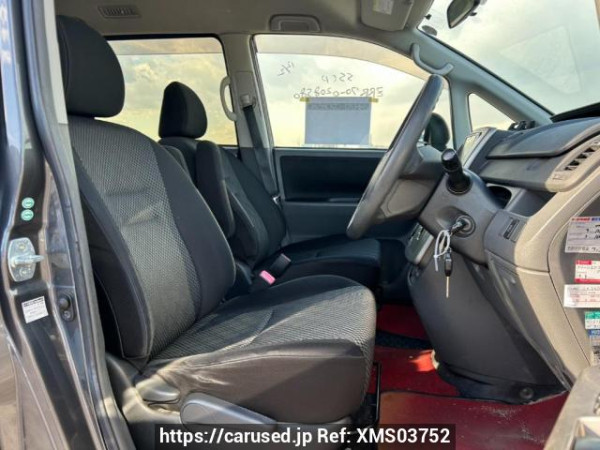 Used 2009 AT toyota noah ZRR70W Image[12]