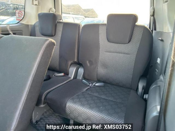 Used 2009 AT toyota noah ZRR70W Image[16]