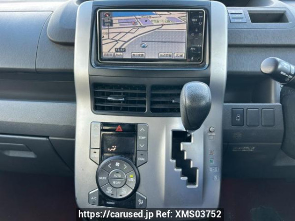 Used 2009 AT toyota noah ZRR70W Image[24]