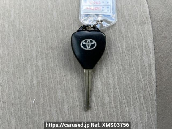 Used 2007 AT toyota isis ZNM10G Image[27]