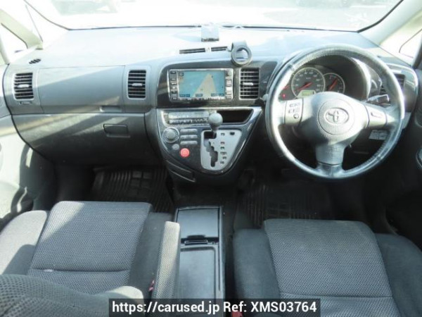 Used 2003 AT toyota wish ZNE14G Image[22]