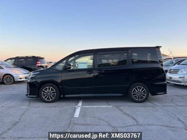 Used 2014 AT toyota voxy ZRR80W Image[3]