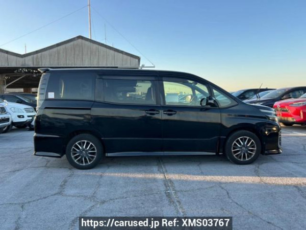 Used 2014 AT toyota voxy ZRR80W Image[7]
