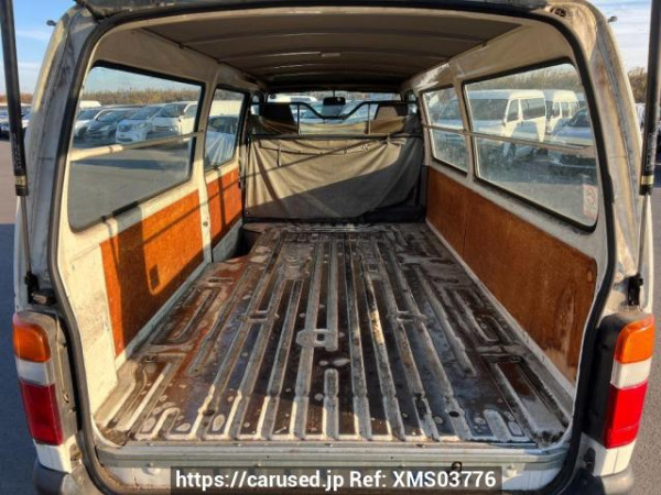 Used 2003 MT toyota hiace-van TRH112V Image[8]