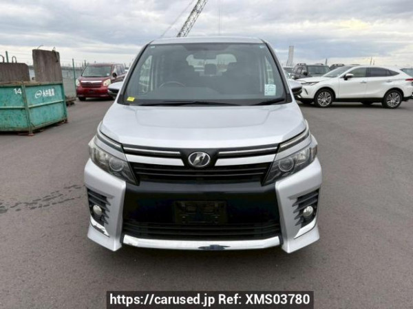 Used 2014 AT toyota voxy ZRR80W Image[1]