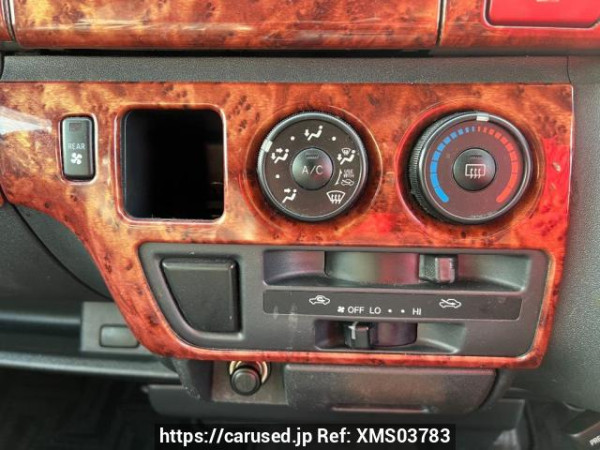 Used 2006 AT toyota regiusace-van KDH205V Image[21]