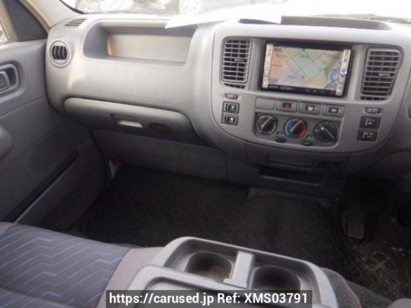 Used 2001 AT nissan caravan-bus DWMGE25 Image[15]