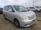 Toyota Noah ZRR75G