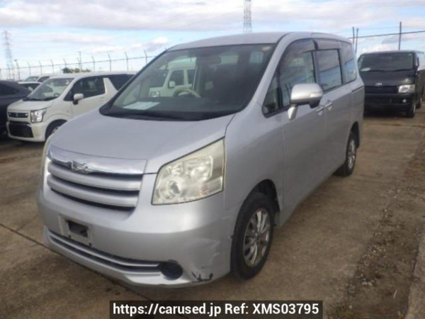 Used 2010 AT toyota noah ZRR75G Image[2]