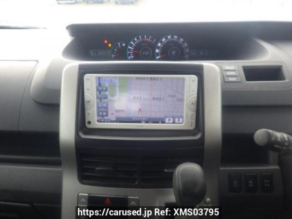 Used 2010 AT toyota noah ZRR75G Image[20]