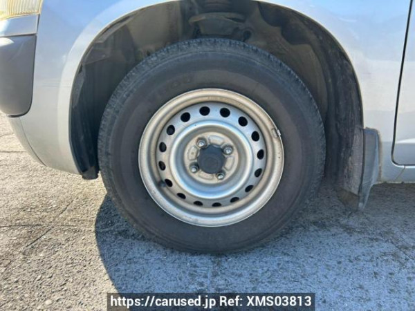 Used 2005 AT toyota probox-van NCP51V Image[31]