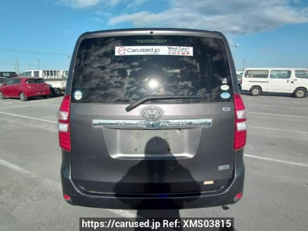 Used 2010 AT toyota noah ZRR70G Image[5]