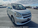 Toyota Noah ZRR70W