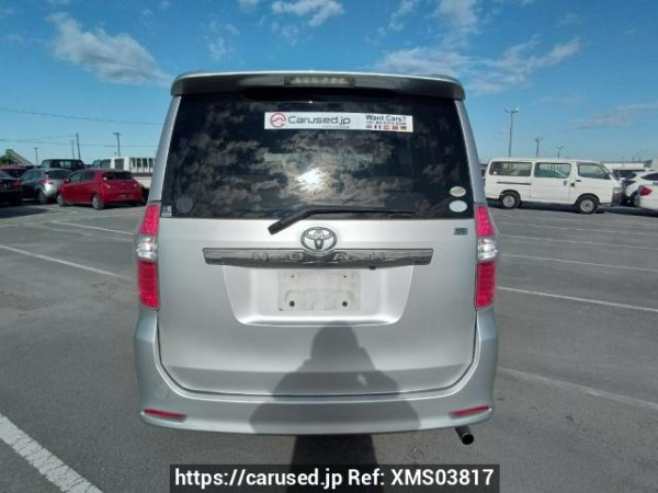 Used 2009 AT toyota noah ZRR70W Image[5]