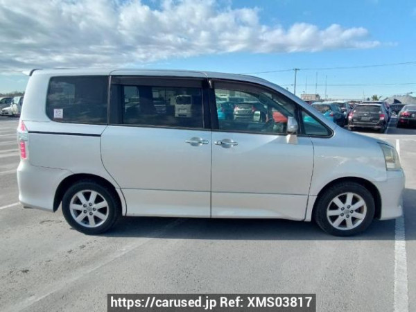 Used 2009 AT toyota noah ZRR70W Image[7]