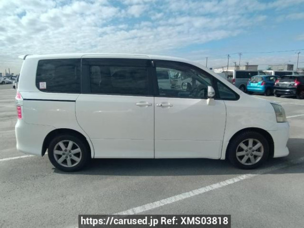 Used 2008 AT toyota noah ZRR70W Image[7]