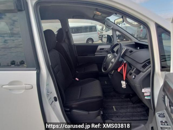 Used 2008 AT toyota noah ZRR70W Image[13]
