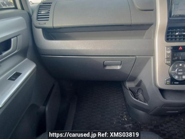 Used 2008 AT toyota voxy ZRR70W Image[18]