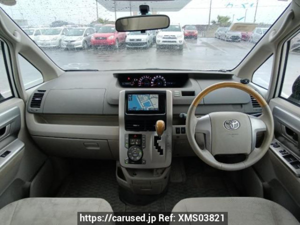 Used 2008 AT toyota noah ZRR70W Image[18]