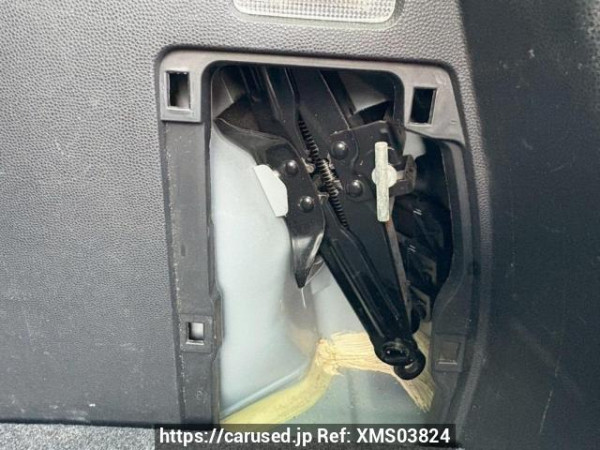 Used 2013 AT mazda demio DE3FS Image[45]