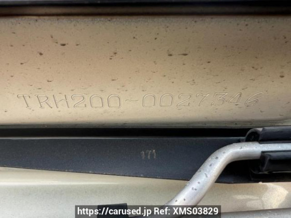 Used 2005 AT toyota hiace-van TRH200K Image[12]