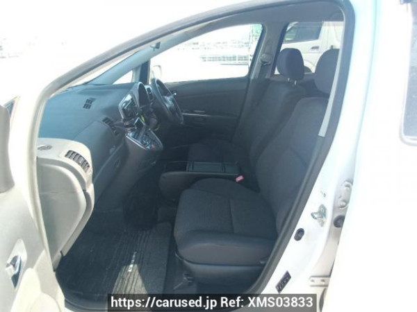 Used 2003 AT toyota wish ZNE10G Image[15]