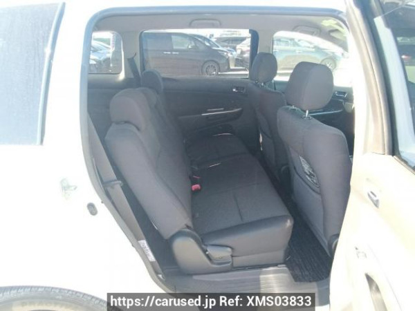 Used 2003 AT toyota wish ZNE10G Image[16]