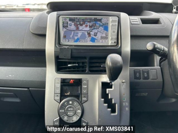 Used 2010 AT toyota noah ZRR70G Image[26]