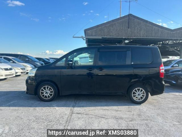 Used 2011 AT toyota noah ZRR70G Image[3]