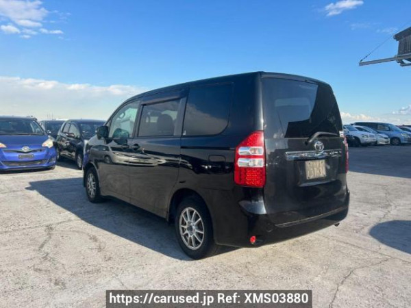 Used 2011 AT toyota noah ZRR70G Image[4]