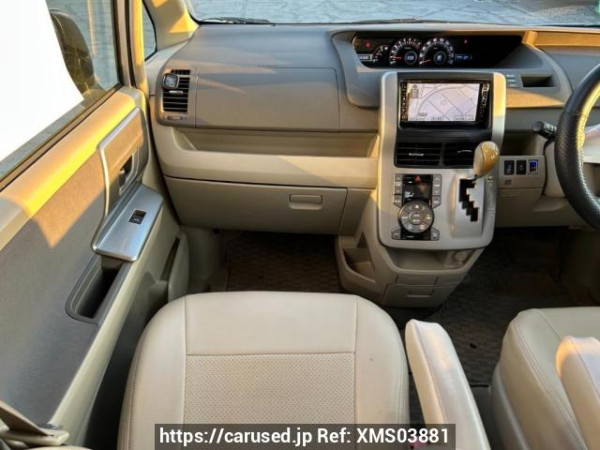 Used 2009 AT toyota noah ZRR70W Image[20]