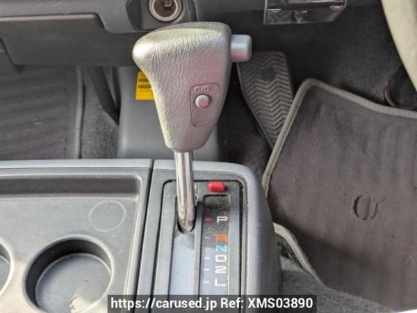 Used 2004 AT toyota hiace-van TRH122K Image[24]