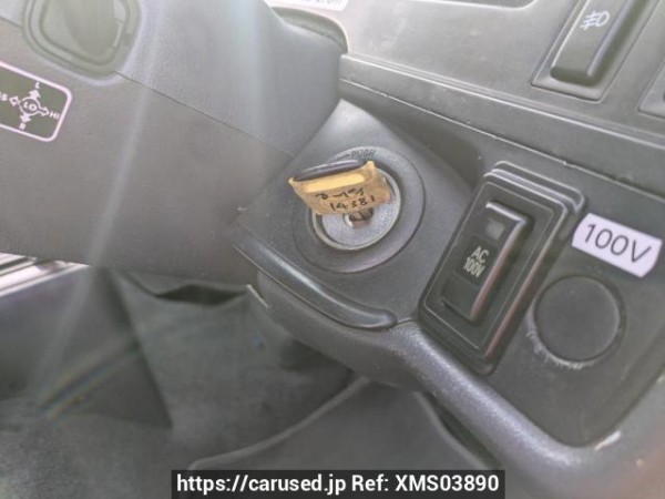 Used 2004 AT toyota hiace-van TRH122K Image[29]