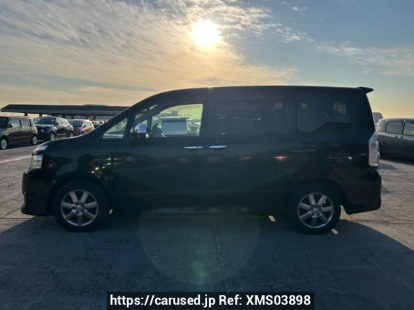 Used 2008 AT toyota voxy ZRR70W Image[3]