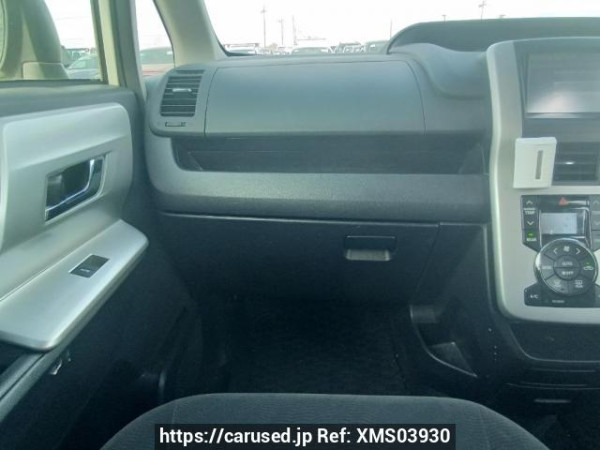 Used 2010 AT toyota noah ZRR70G Image[19]