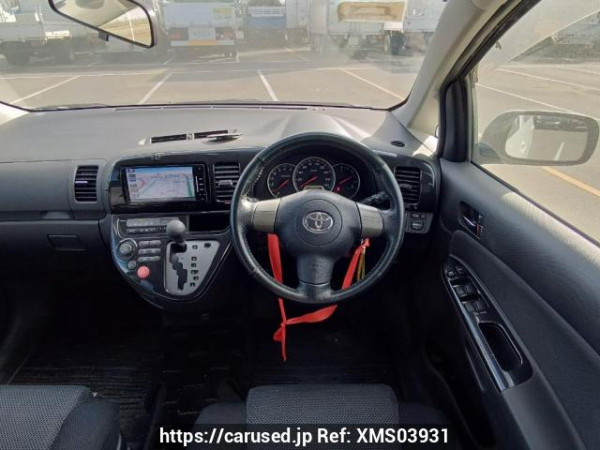 Used 2004 AT toyota wish ZNE10G Image[21]