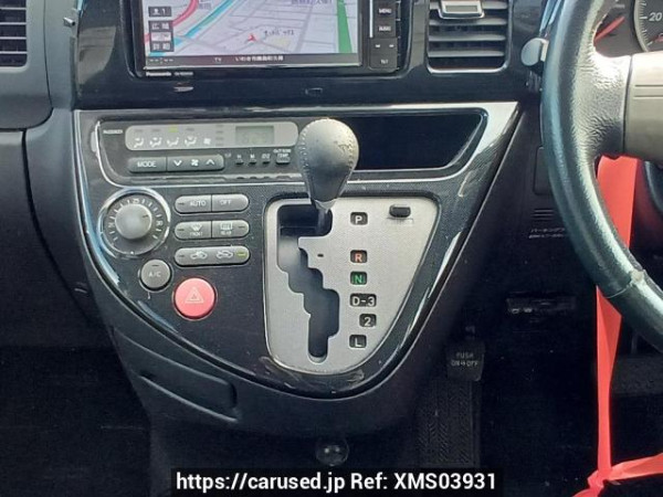 Used 2004 AT toyota wish ZNE10G Image[26]