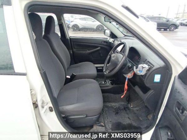 Used 2004 AT toyota probox-van NCP50V Image[13]