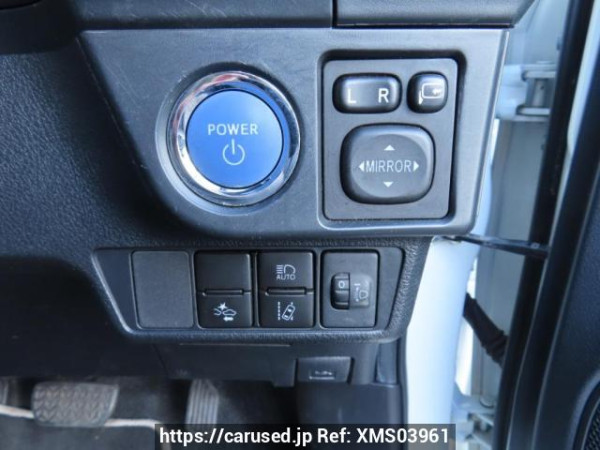 Used 2019 AT toyota corolla-fielder NKE165G Image[25]