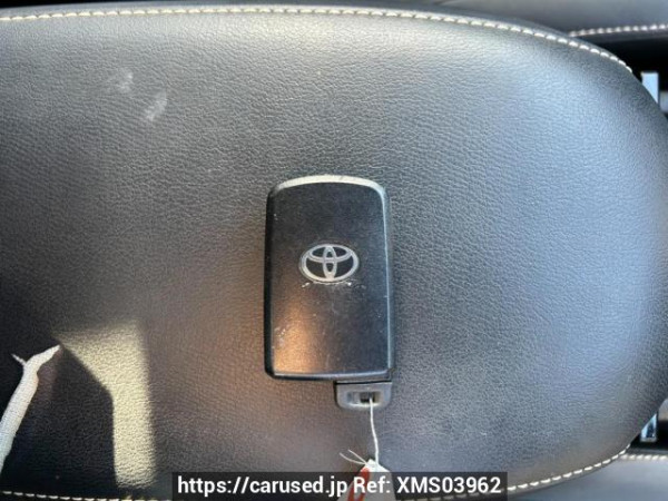 Used 2016 AT toyota harrier ZSU60W Image[29]