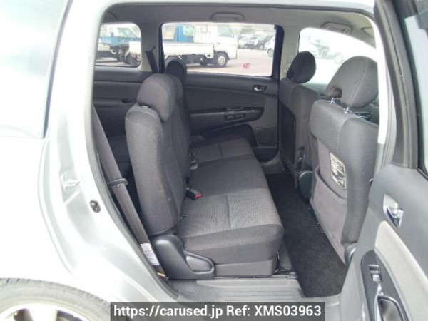 Used 2005 AT toyota wish ZNE10G Image[15]