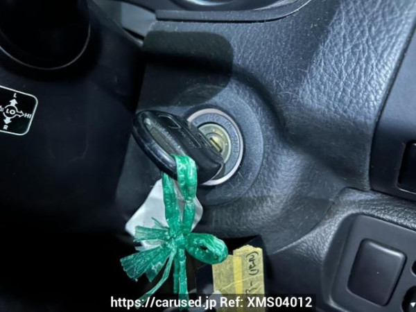 Used 2005 AT toyota harrier ACU30W Image[25]