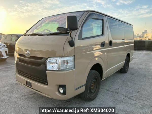 Used 2004 MT toyota hiace-van KDH205V Image[2]