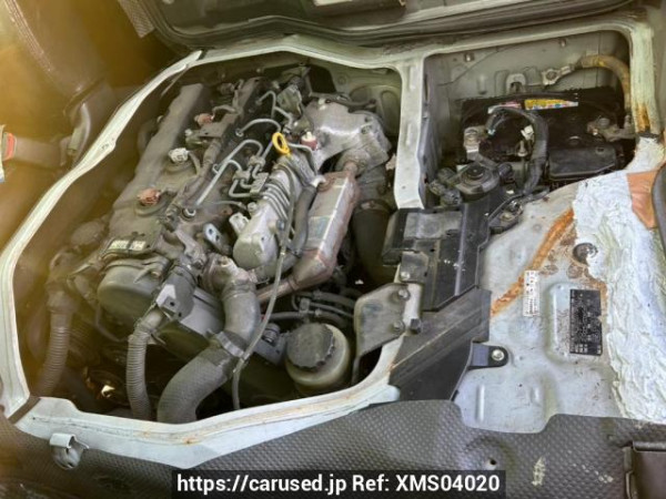 Used 2004 MT toyota hiace-van KDH205V Image[9]