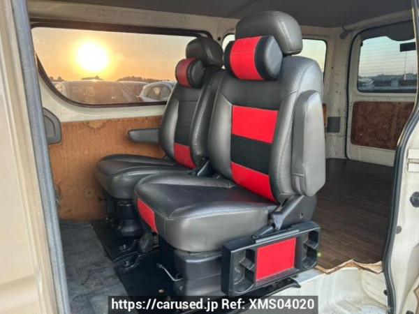 Used 2004 MT toyota hiace-van KDH205V Image[16]