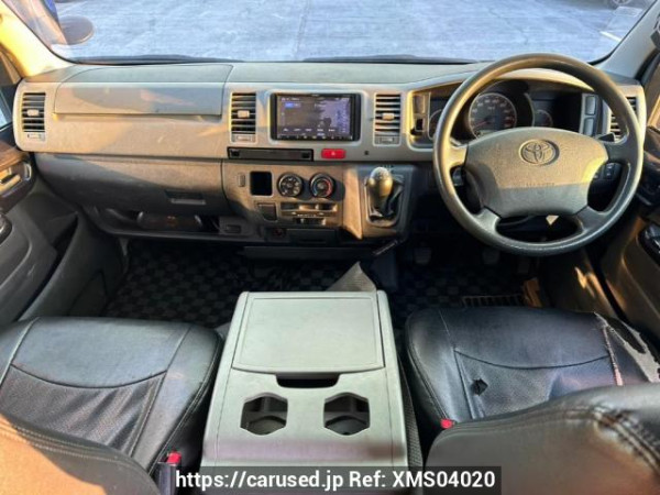 Used 2004 MT toyota hiace-van KDH205V Image[19]