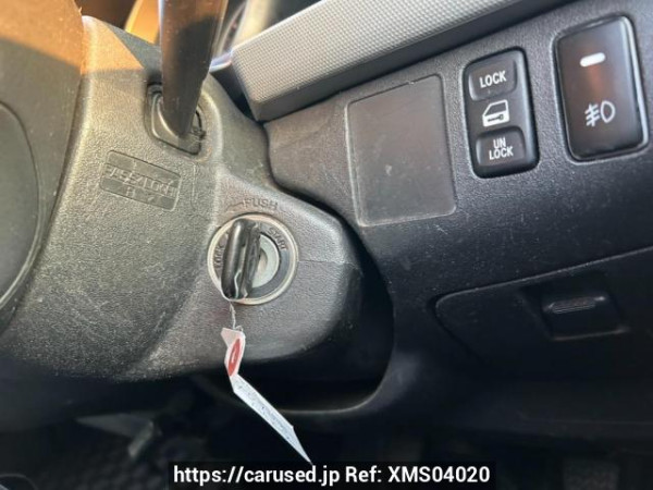 Used 2004 MT toyota hiace-van KDH205V Image[22]