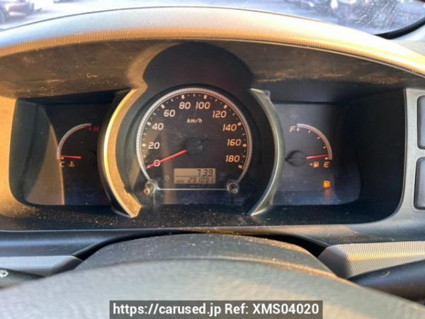 Used 2004 MT toyota hiace-van KDH205V Image[28]