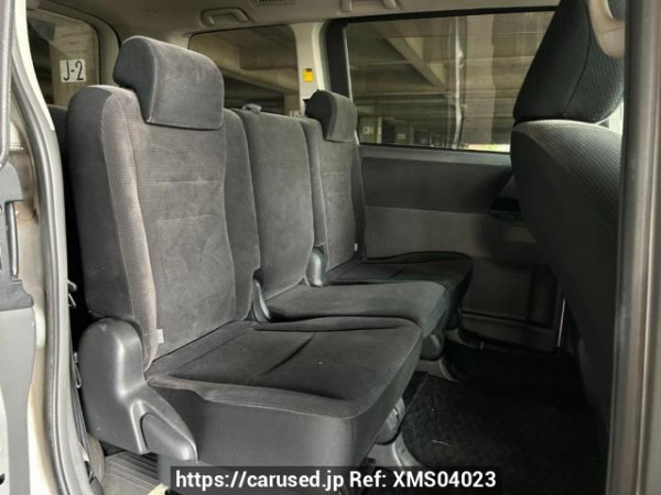 Used 2008 AT toyota noah ZRR70G Image[14]