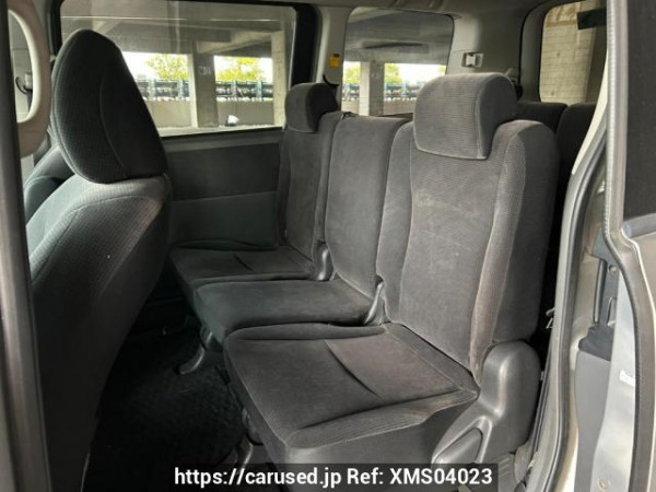 Used 2008 AT toyota noah ZRR70G Image[15]